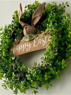 Happy Easter Green Spring Wreath with Brown Bunny